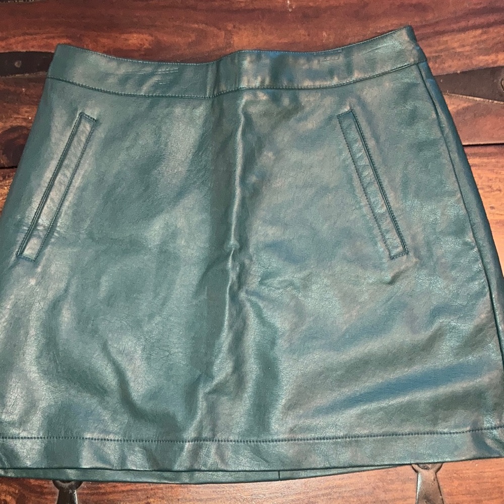 Forever 21 skirt - Picture 1 of 3